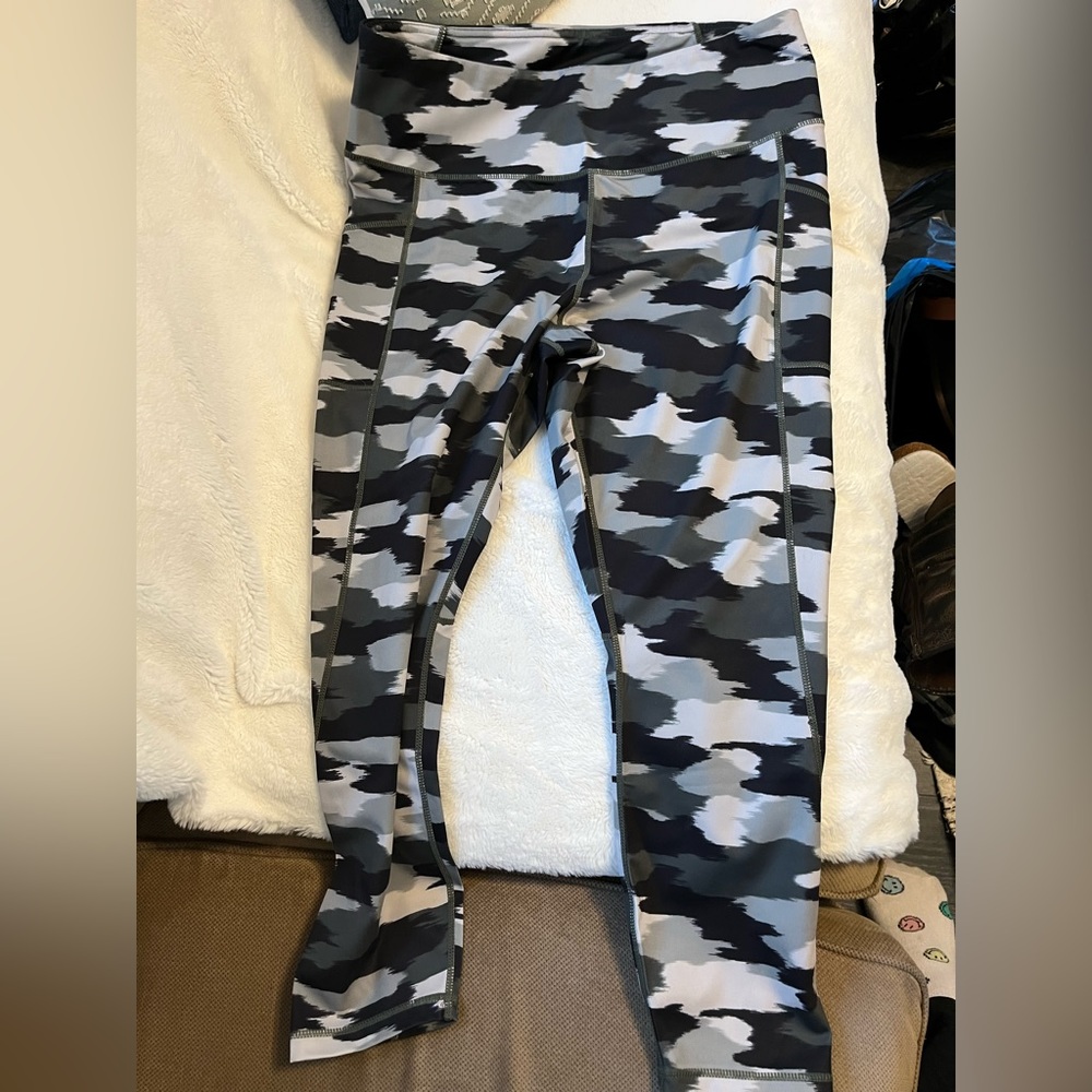 Reebok Camo Leggings